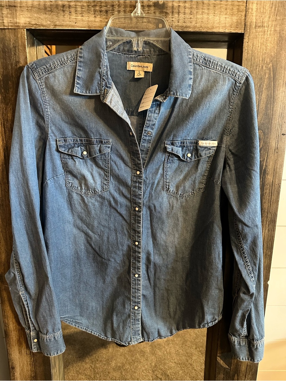 Calvin Klein Jeans Women’s S Chambray Denim Shirt Pearl Snap Western Blue